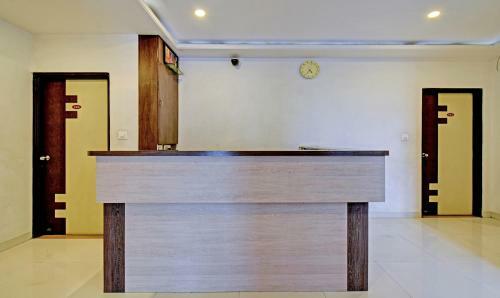 Hotel Treebo Trip Platinum Inn Jalna Road