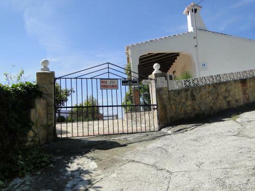Villa Piedra Blanca