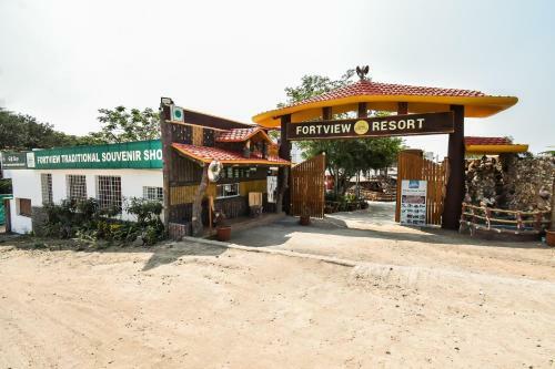 Hotel Collection O 44402 Fort View Resort