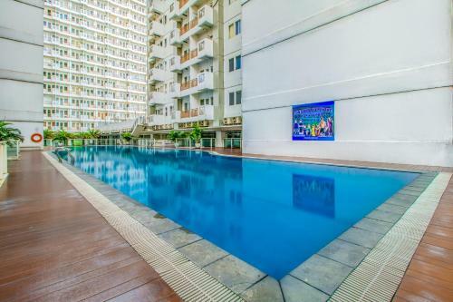 Skyland Sentul Tower Apartment