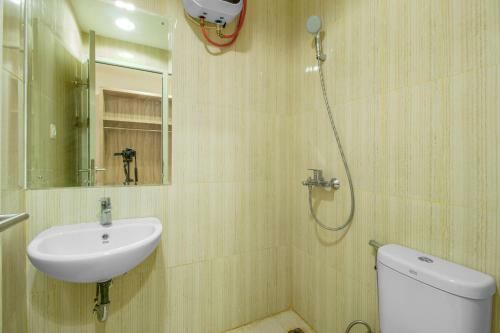 Skyland Sentul Tower Apartment