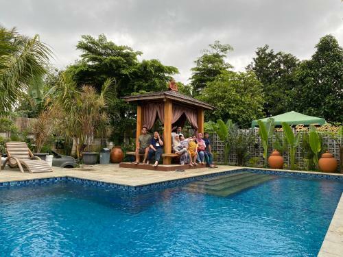 Hotel Embay House & Private Pool