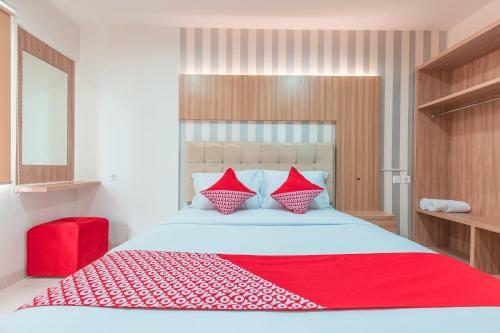 Hotel Oyo 1948 Apartement Sentul Tower