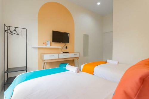 Hotel Sans Resort Parung Bogor
