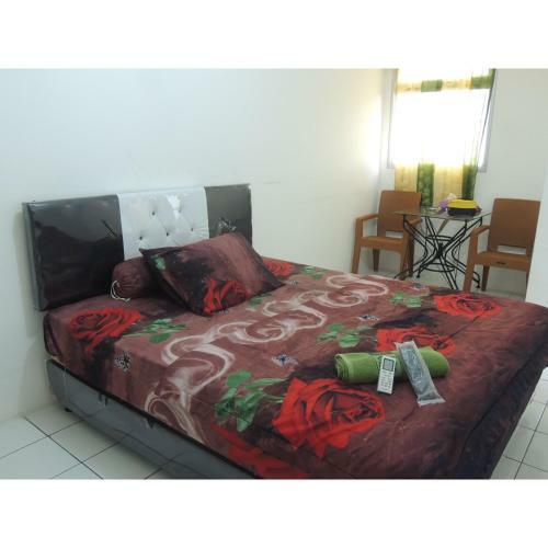 Hotel Reva Room On Gunung Putri Square Apartment