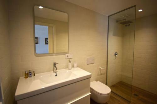 Villa Stunning, Luxury Home In Gaucin Town, Heated Pool