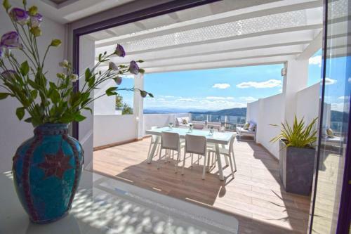 Villa Stunning, Luxury Home In Gaucin Town, Heated Pool