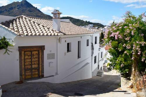 Villa Stunning, Luxury Home In Gaucin Town, Heated Pool