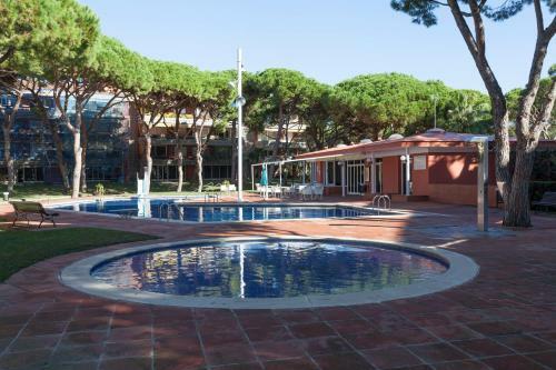 Gavamar Castelldefels Beachfront Apartment- Direct Access To The Beach
