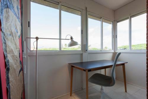Gava Mar- Castelldefels Beachfront Apartment- Direct Access To The Beach
