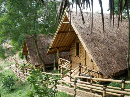 Hostal Gunung Dago Resort Bogor Syariah