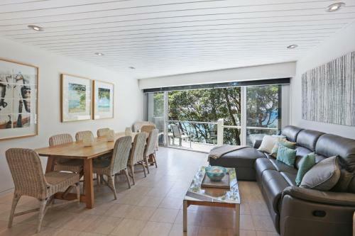 Aparthotel Little Cove Court