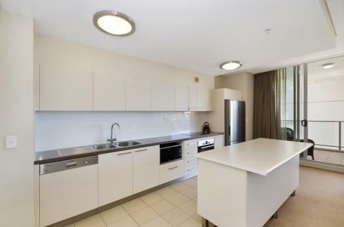 Dalgety Apartments