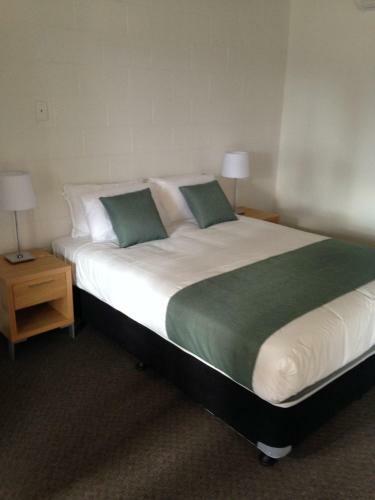 Motel Q Express