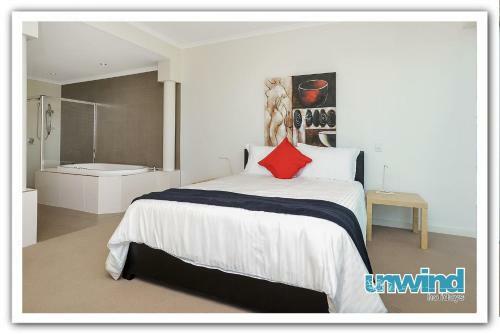 Unwind @ Gallery Apartments
