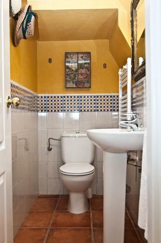Villa Maria Your Luxury Retreat With A Quiet Pool