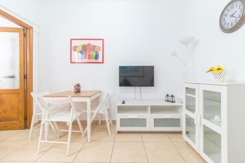 705 Nearsy Apartment