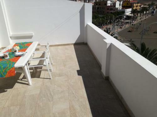 Apartamento �tico En Primera Linea de Playa