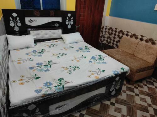 Apartamento Spot On 83295 Sahu Room's