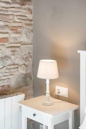 Revitalized Downtown Apartment In Historical Building