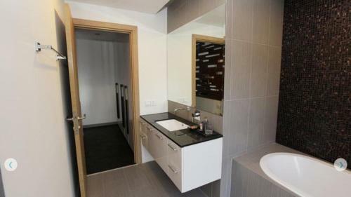Apartamento Galaxy Residence Condo