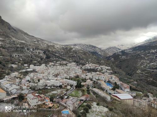 Apartamento Vivienda En El Centro de Guejar Sierra