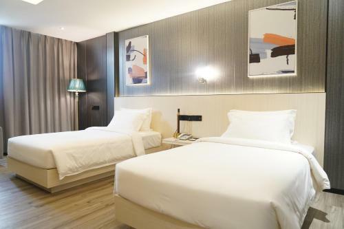 Joy Hotel