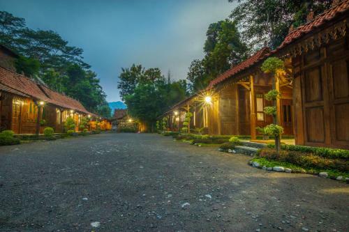Hotel The Omah Borobudur