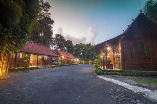 Hotel The Omah Borobudur