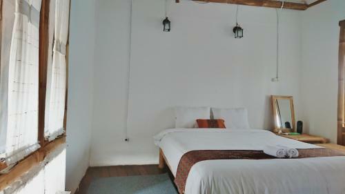 Hostal Balkondes Kembanglimus