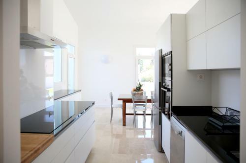 Casa Rural Con Piscina Vi�a de Millan