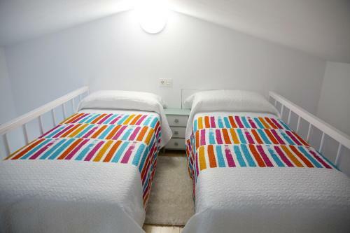 Casa Rural Con Piscina Vi�a de Millan