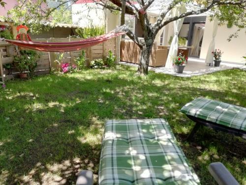 Apartamento Jardin, Terraza Y Barbacoa