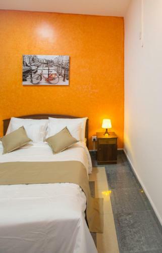 Hotel Maple Tree Residencies