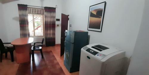 Hostal Hotel 100