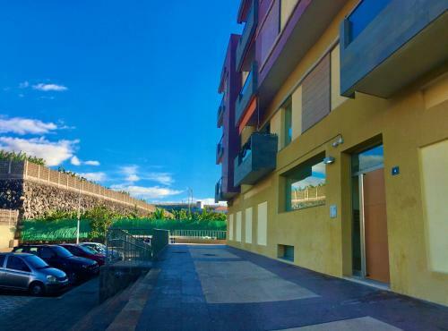 Beautiful Apartment In Alcala Center