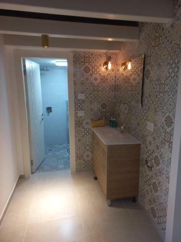 ???? ??????