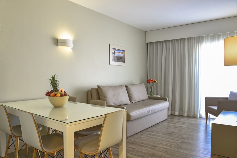 Hotel Aqualuz Lagos By The Editory