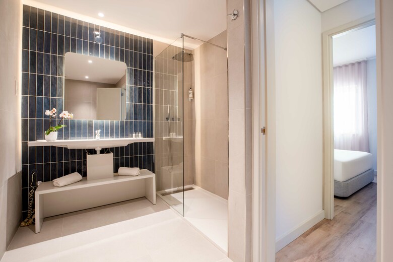 Hotel Aqualuz Lagos By The Editory
