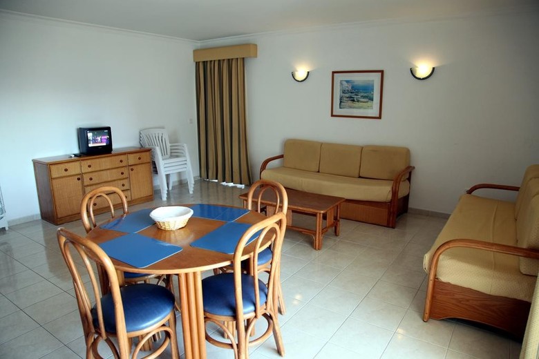 Aparthotel Calema Avenida Jardim