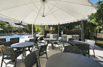 Aparthotel Glen Eden Beach Resort