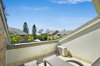 Aparthotel Glen Eden Beach Resort