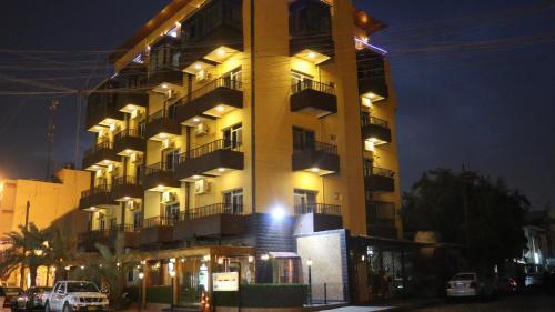 Castle Hotel