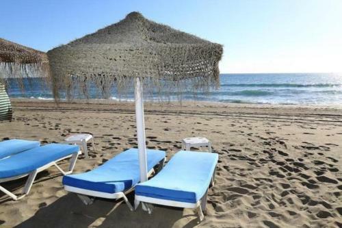 Hostal Apartamento Las Torres Con Vista Al Mar
