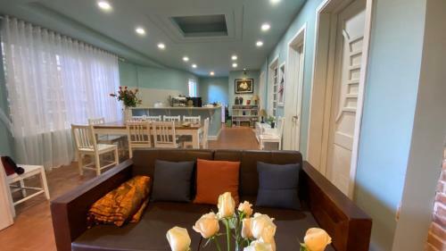 Villa 23 Y�n Th?