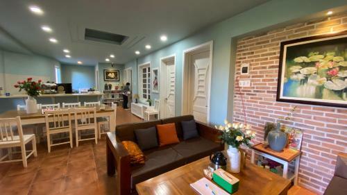 Villa 23 Y�n Th?