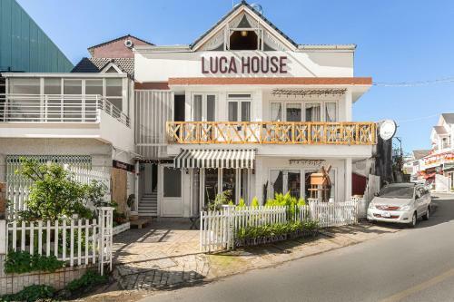 Luca House
