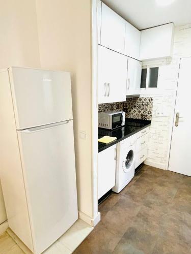 Bonito Apartamento Junto A Playa Centro Fuengirola