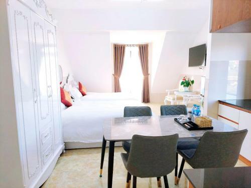 Hotel Leona Villa Dalat