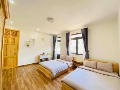 Nh� Homestay